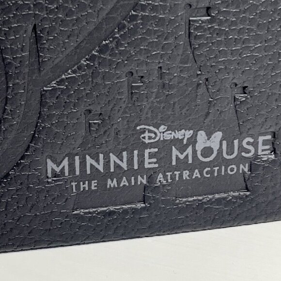 Disney Minnie Mouse The Main Attraction Collector Book Binder only NO pins - Picture 2 of 16